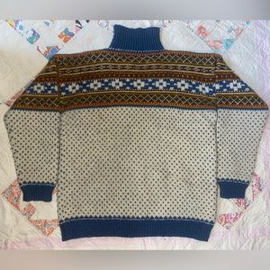 Vintage 70s 80s Wool Fair Isle Scandinavian Turtleneck Sweater White Blue S M